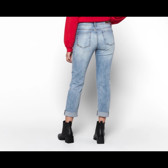 Kate Boyfriend Distressed Jean - Picture 4 of 5